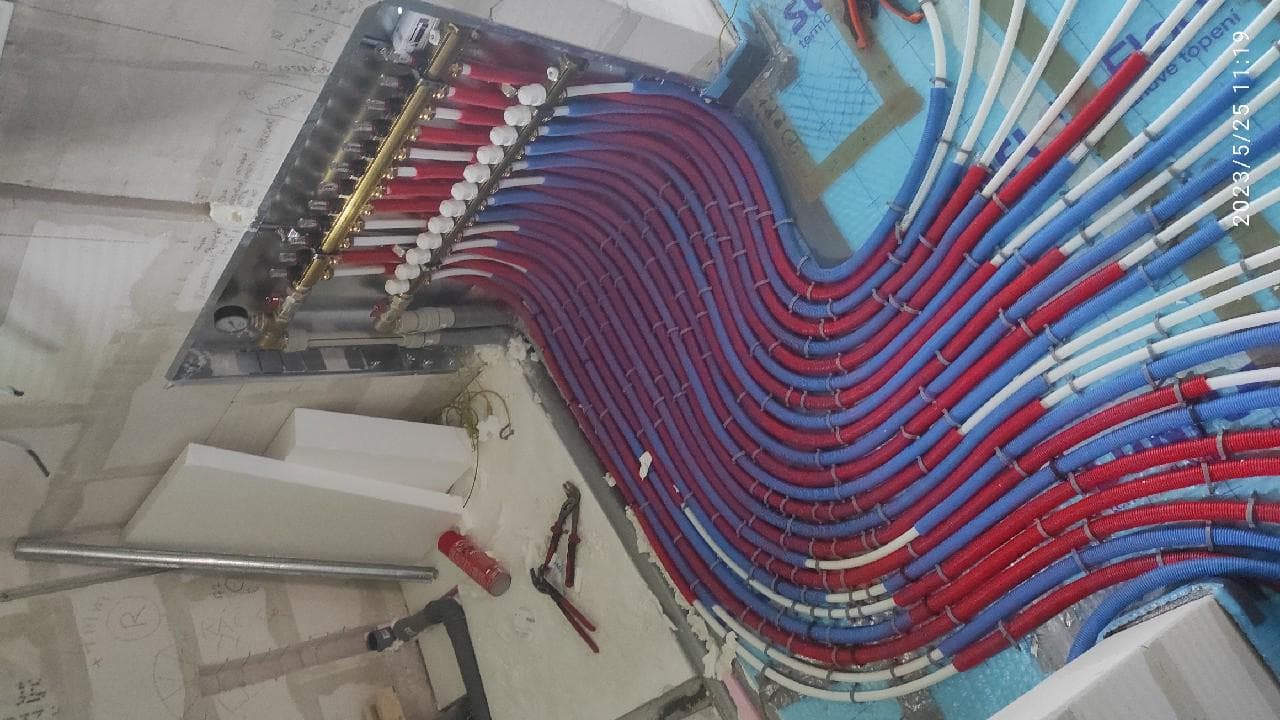 Podlahové kúrenie v obci Kalša