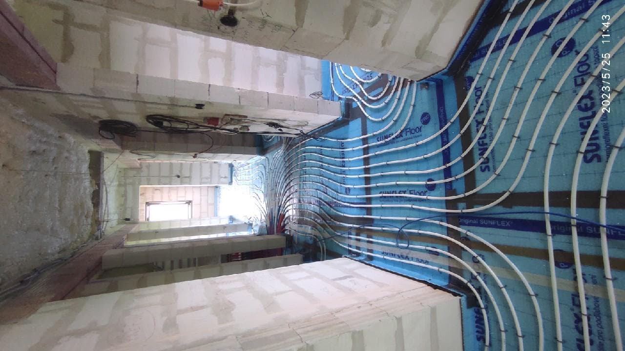 Podlahové kúrenie v obci Kalša